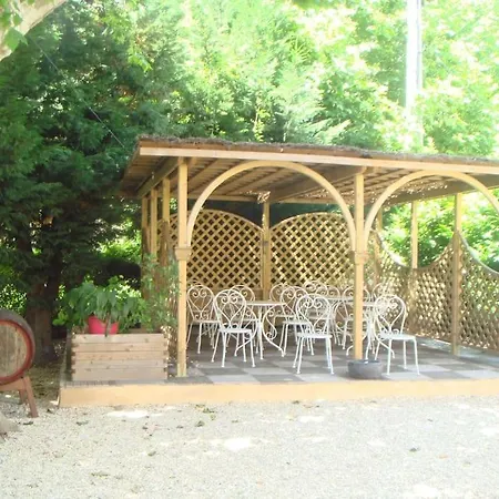 Studio « Saint-Petersbourg » A Avignon Exterior photo