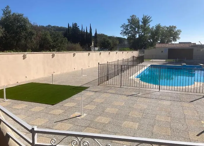 Studio « Saint-Petersbourg » A Avignon